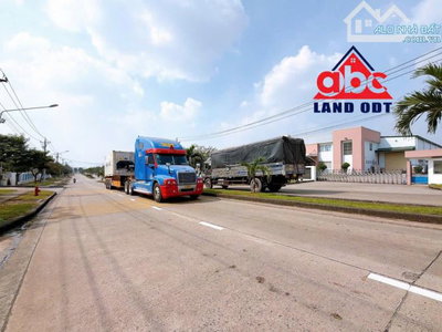Cho thuê Nhà Xưởng Khuôn Viên sử dụng 8000m2 KCN THẠNH PHÚ Đồng Nai