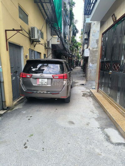 Nhà thịnh liệt gần quận ủy hoàng mai