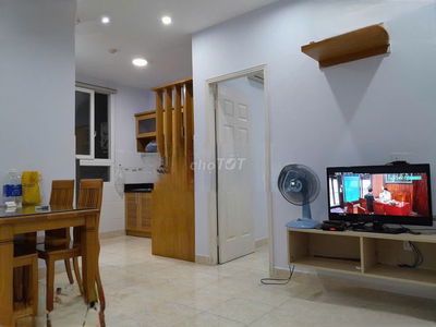 Cho thuê căn hộ Trung Đông Plaza Trịnh Đình Thảo 61m2 -2pn đủ nội thất