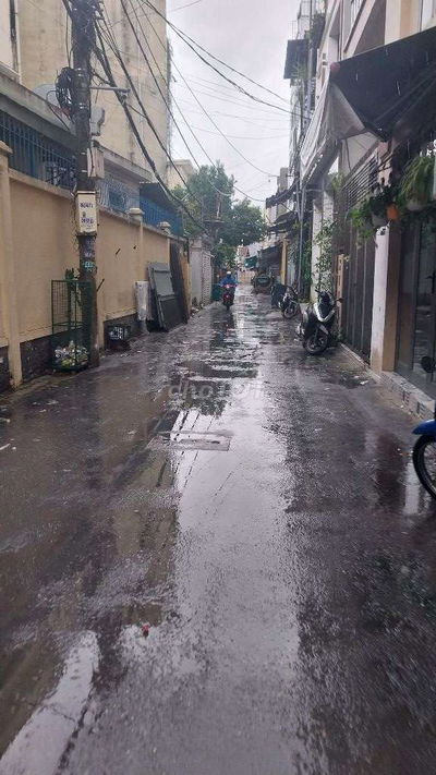 ĐẤT GẦN BIỂN , THUẬN LỢI XÂY DỰNG TOÀ CĂN HỘ CHO THUÊ