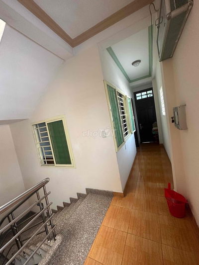 phòng 20m2 23h đóng cửa .khu tuyệt đối an ninh