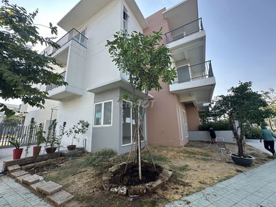 CHÍNH CHỦ BÁN BIỆT THỰ 2 MẶT TIỀN VIEW HỒ