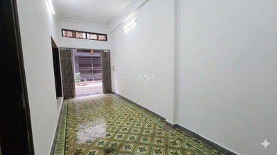 Cho Thuê mặt bằng kinh doanh tầng 1 làm văn phòng hoặc kho