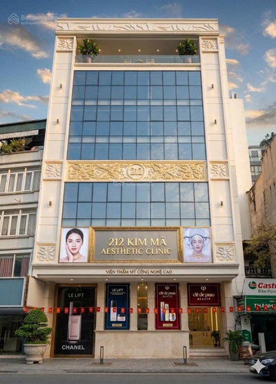 Cho thuê showroom Ngân Hàng Thẩm Mỹ Viện Phòng khám thời trang văn phòng S:357M tại Kim Mã Ba Đình