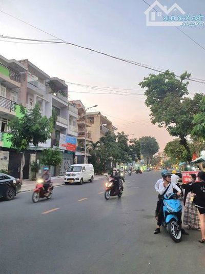 Mặt bằng mặt tiền Bình Lợi, P.13, 5x17m, 16.5tr, TL