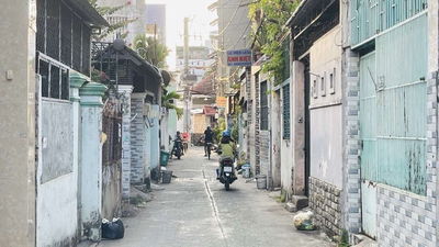 Bán nhà phường Phước Long B.Vị trí đẹp . đường thông .giá nhỉnh 5 tỷ