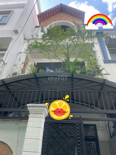 Nhà Thống Nhất Gò Vấp, ngang hơn 4m, chủ xây đúc 3Tầng, khu trung tâm
