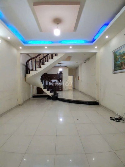 Cho thuê nhà mặt tiền kinh doanh tại TP Thủ Dầu Một, Bình Dương