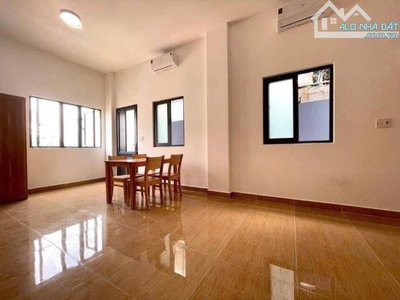 Bán gấp CHDV 5 TẦNG 130M2, 6,5X21.5M Ngay CityLand đường xe tải chỉ 14.8 tỷ TL
