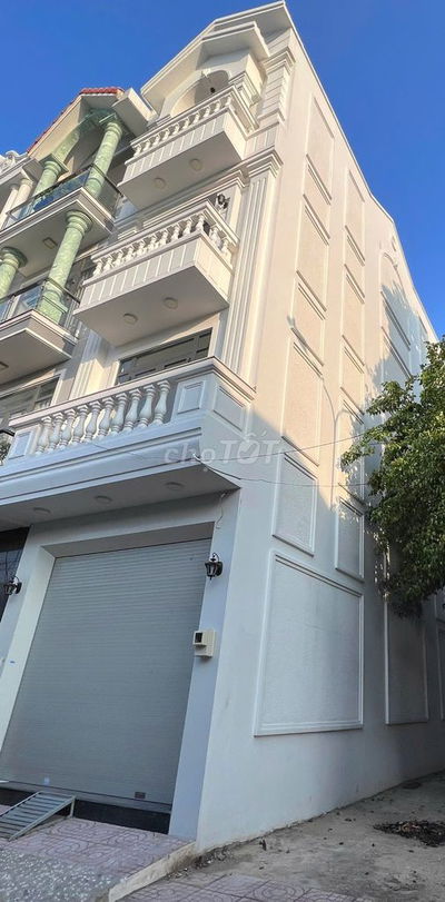 NHÀ ĐẸP LÔ GÓC 150/21 NGUYỄN HỮU DẬT - TÂY THẠNH
