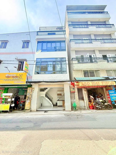 cho thuê nhà MTKD Đồng Xoài, Đúc 3 Lầu. 3PN, 3wc