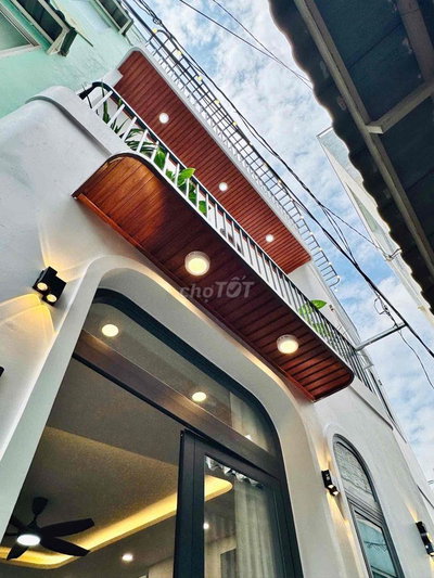 Ngang Khủng 6x7m 3PN Khu Phan Xích Long, Phú Nhuận