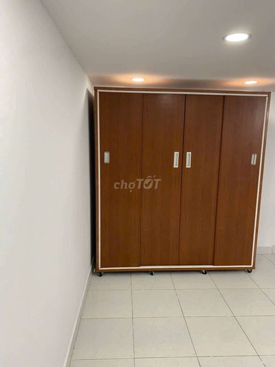 Chung cư mini xác bên trường Đại học Quốc these Miền đông