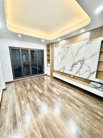 CỰC PHẨM! Vip Cầu Giấy, 48m2, ô tô, ngõ thông tứ tung, KD, vị trí đẹp