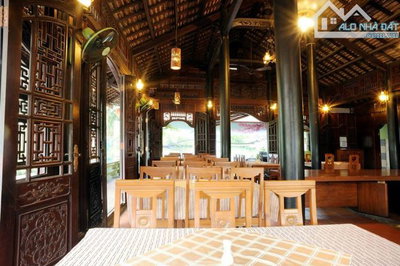 CHO THUÊ KHÁCH SẠN Ở BÌNH DƯƠNG -  2 SAO  - 40 PHÒNG - MẶT TIỀN - NGANG 20M- 6 TẦNG