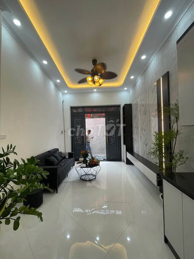 bán nhà đẹp Minh Khai 4 tầng chỉ 6.55 tỷ