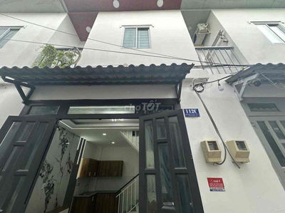 nhà đẹp ngay chợ Minh Phát Ngã Tư Ga Q.12 cách Gò Vấp 500m