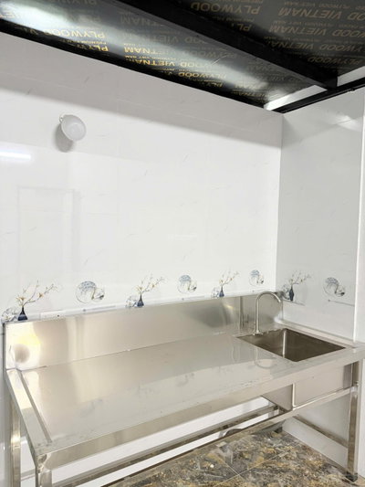 Cho thuê nhà 25m² 9A Ngõ 666 Bạch Đằng, Hồng Hà, Hà Nội.