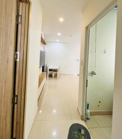 Căn 2PN và 2WC cho thuê Đầy đủ nội thất. Chỉ 8 tr/tháng. LH Hương