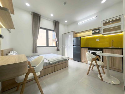 Studio 20m2 - Thang Máy - Ngay Đại Học Kinh Tế TPHCM