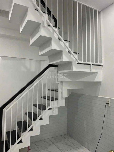 Cho thuê nhà còn mới nhắm. hẻm Bùi Minh trực p5 q8  DT . 5x4 1 lầu suố