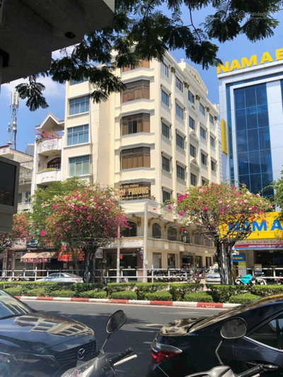 Toà nhà văn phòng cho thuê Nam Phương Số 68 - 70 Hoàng Diệu, P13, Quận 4