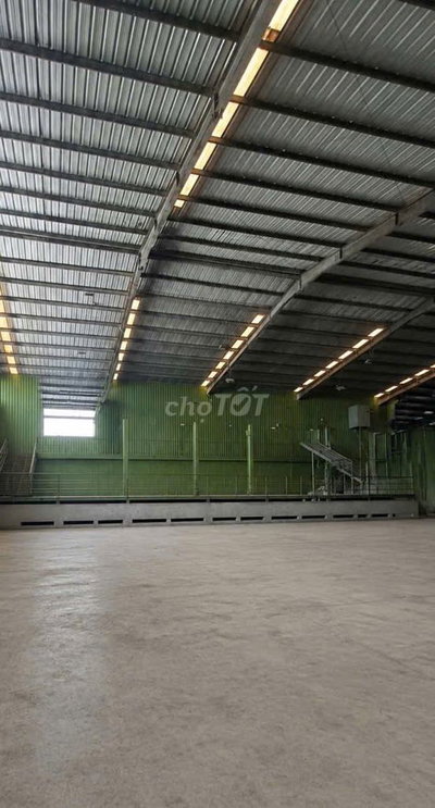Cho thuê kho xưởng Trịnh Quang Nghị 1.500m2 – xe tải 10 tấn – kho rộng