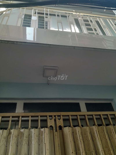 BÁN NHÀ GẦN CHỢ MINH PHỤNG Q6-2 TẦNG DTSD 37M2-SÁT HẺM XE HƠI - 2.7 TỶ
