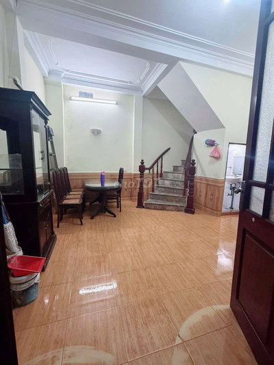 cho hộ gia đình thuê