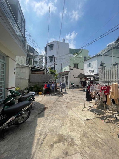 🏡 Ngang khủng 4.6m – Giá chỉ 5.79 tỷ  ✅ Diện tích: 4.6m x 7.3m ✅ Nhà 2