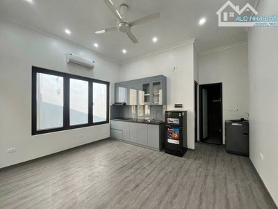 Cho thuê căn hộ CCMN ngõ 75 Vĩnh Phúc, Ba Đình DT 40m 1PN 1vs  7.5 triệu