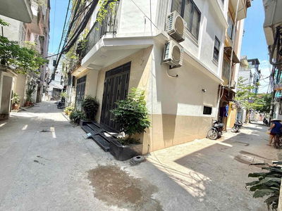 Bán nhà lô góc -Ô tô đỗ cửa - Bồ Đề Long Biên