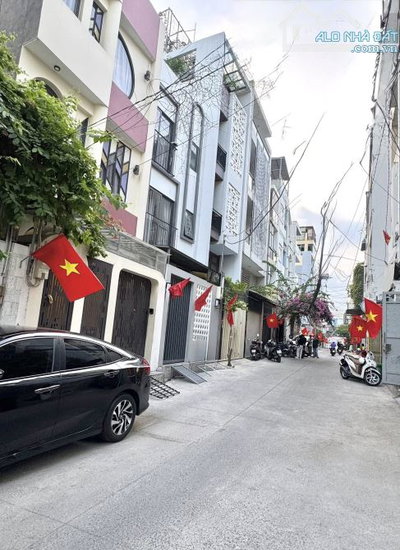 ⚜️🌿 Bán Nhà 4 Tầng - HXH - Ngay CẦU BÔNG, BÀ CHIỂU - 72.8m2( 4 x 18m) Chỉ 8.x T
