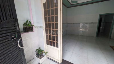 Nhà Mặt  Hẻm  4x17  2pn 2wc