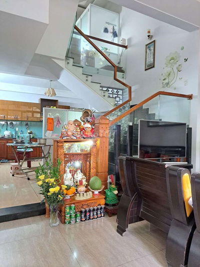 Nhà kiên cố kiệt oto - Gần phan đăng lưu