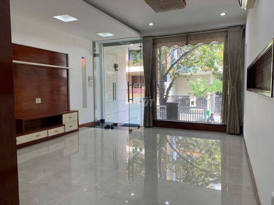 Cho thuê nhà nguyên căn mặt tiền khu Him Lam