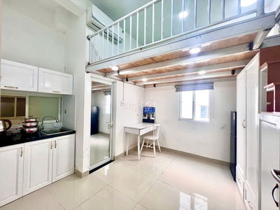 GÁC LỬNG CỬA SỔ TRỜI ĐẦY ĐỦ TIỆN NGHI NGAY COOP MART NHIÊU LỘC