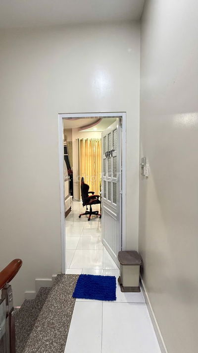 nhà 2mt hẻm oto tránh - ngay ngã 4 thủ đức - 2pn chỉ 6 tỉ