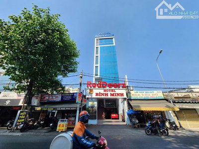 Bán Khách Sạn MT Nguyễn Xí - HĐT 160tr/1Tháng - 7Tầng - Gía: 65Tỷ TL