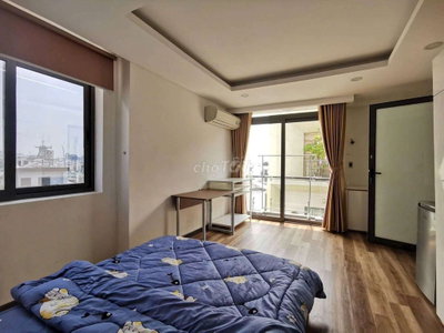 CHO THUÊ STUDIO 35M2 PHAN ĐĂNG LƯU - BAN CÔNG - GẦN CHỢ BÀ CHIỂU