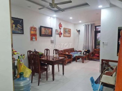 BÁN NHÀ 5,5×9, 3,75 TY, TỈNH LỘ 10 GIÁP TÊN LỬA