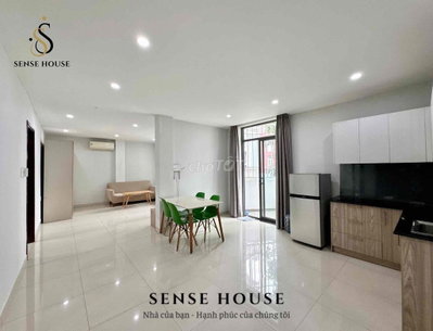 Chính Chủ Cho Thuê | 2PN Ban Công Rộng 80m2 | Ngay Sân Bay