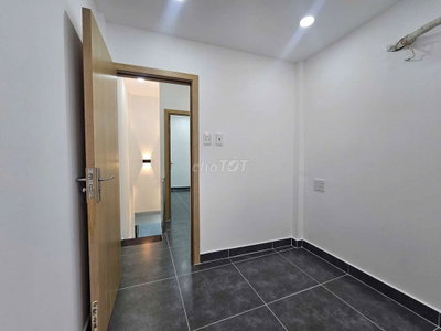 [NGAY ĐH NGOẠI THƯƠNG ] HẺM THÔNG ĐINH BỘ LĨNH_THUẬN TIỆN DI CHUYỂN