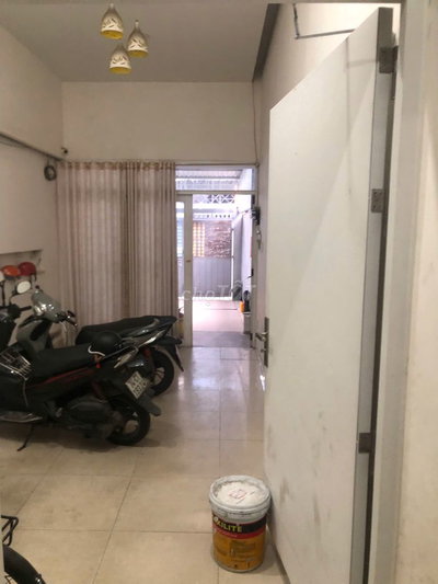 Phòng 81/ Phó Đức chính, Phường 1, Quận Bình Thạnh, giá thuê 4.8tr