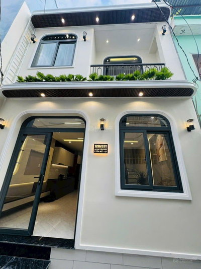 Siêu phẩm nhà phố hiện đại hẻm 1206 Huỳnh Tấn Phát - Cạnh PMH