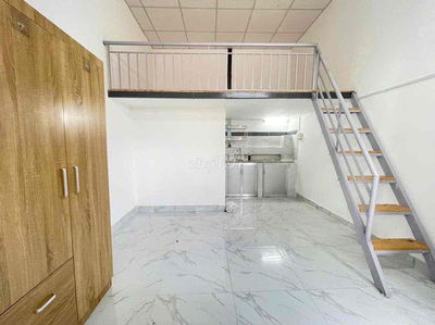 CHO THUÊ CĂN HỘ DUPLEC CỬA SỔ TRỜI - SVĐ PHÚ THỌ