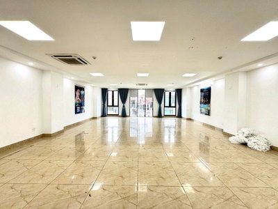 cho thuê vp phố đặng thùy trâm,Cầu Giấy,Hà Nội,dtsd 110m2, thông sàn,