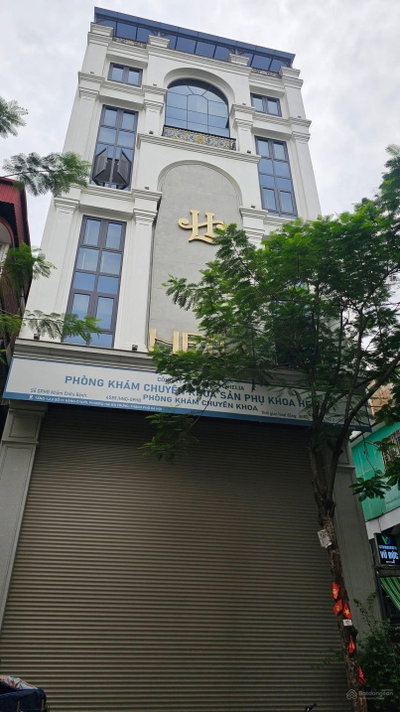 Bán gấp Nhà mặt phố tại Hàng Chuối, 300 tỷ, 230 m2, 9 tầng, mặt tiền 10.2m, Hot!
