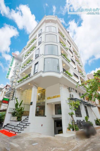 Bán khách sạn & CHDV Nguyễn Trãi, Quận 1, 240m2(6x40) 7 tầng, 25 phòng cao cấp, HĐT 250tr,