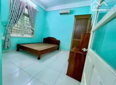 🔥 CHO THUÊ NHÀ SÂN VƯỜN 150M² KIỆT 6 TAM THAI – Ô TÔ ĐẬU TRONG SÂN – FULL ĐỒ CHỈ 5 TR/THÁ